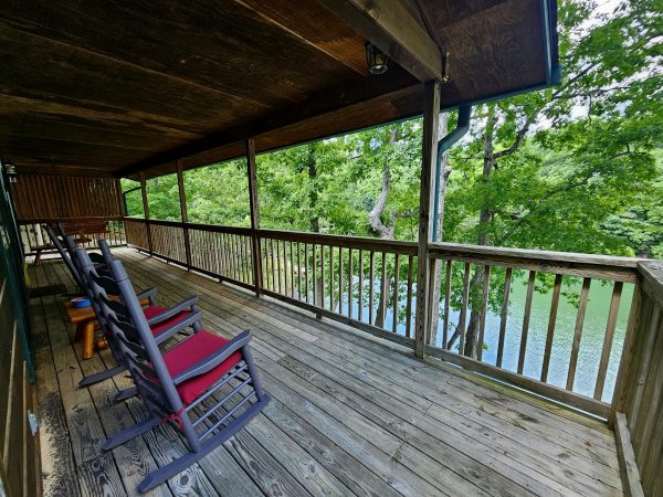 Clover 2 bedroom on Douglas Lake